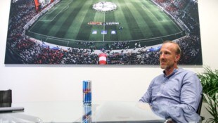 Bernd Winkler ist der sportliche Leiter der Frauen.
