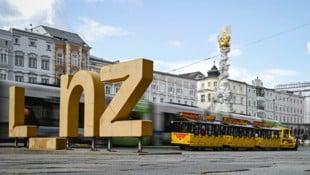 Der Hauptplatz soll in den nächsten Jahren für rund sechs Millionen Euro schrittweise ...