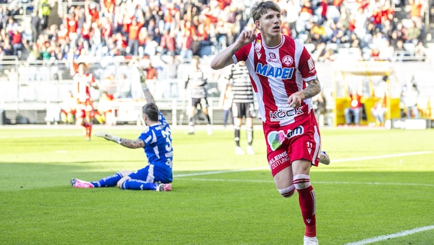 Tio Cipot wird auch in der neuen Saison im Dress des GAK jubeln.