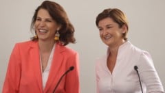 Die Landeshauptfrau und ihre Stellvertreterin. 