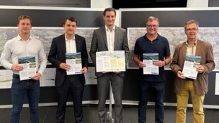 Paul Koller (Geschäftsführer Wasserverband), Kurt Berek (Bezirkshauptmann Kufstein), Michael ...