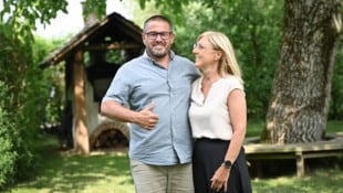 In letzter Sekunde zog Thomas Hinterkörner (am Bild mit Ehefrau Lieselotte) einen zehnjährigen ...