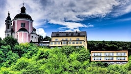 Wohlfühlen im 4-Sterne-Hotel Christkindlwirt Steyr.