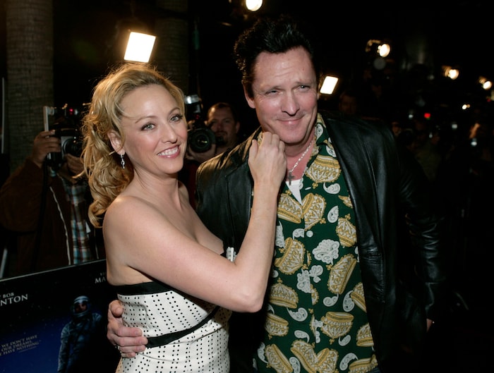 Gemeinsamer Auftritt auf dem roten Teppich: Schauspielerin Virginia Madsen (links) und ihr ...