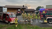 Dutzende Feuerwehrleute rückten an.