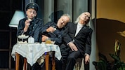 Ein Komödien-Klassiker als absurde Mühsal: Klein (Florian Stohr), Brophy (C.C. Weinberger) und ...
