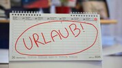 Die AK klärt zum Urlaub auf.