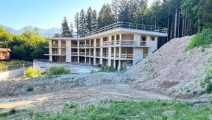 Wird der „Geister-Rohbau“ zu einer „Geister-Ruine“?