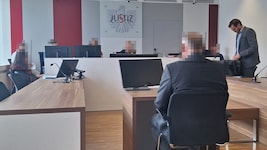 „Ich habe ein Schüsserl auf den Tisch gestellt und jeder konnte sich nehmen, so viel er wollte“, ...
