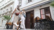 Lau(t)e Sommernächte am Spittelberg in Wien rauben Anrainern den Schlaf.