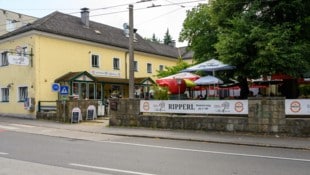 Das Traditionswirtshaus in der Hanuschstraße hat wieder geöffnet.