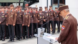 570 der mehr als 700 Einsatzkräfte, die in Niederösterreich mitgeholfen haben, kamen in die ...