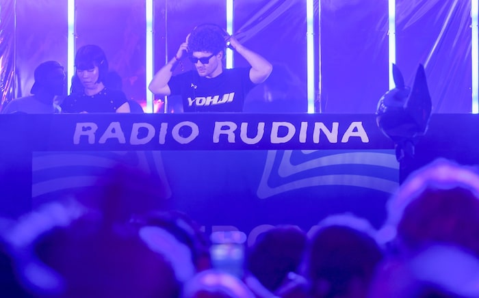 Auf Erfolgskurs: „LELO“ und „Radio Rudina“.