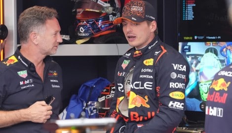 Christian Horner (li.) und Max Verstappen
