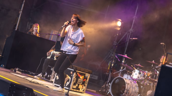 Sie hat es noch immer drauf – auch nach 23 Jahren. Ein Open-Air-MTV-Unplugged-Konzert voller ...