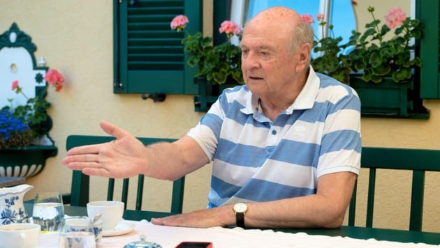 Ex-Landeshauptmann Erwin Pröll beim „Krone“-Interview zu Hause in Radlbrunn