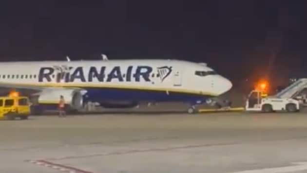 Bei dem Flugzeug handelte es sich um eine Ryanair-Maschine.