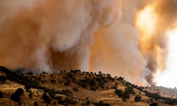 Das „Madre Fire“ im US-Bundesstaat Kalifornien