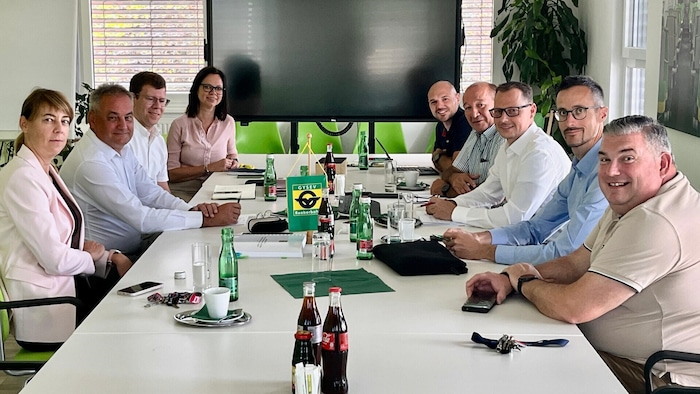 Im Gespräch zwischen der Gewerkschaft vida und der Führung der GySEV ging es um ein gutes ...