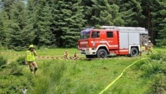 Einsatzkräfte am Unfallort