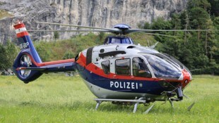 Auch Polizeihubschrauber standen bei der Suchaktion am Kreischberg im Einsatz. (Symbolfoto)