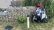 Der Schwerverletzte wurde im Garten von den alarmierten Rettungskräften erstversorgt.