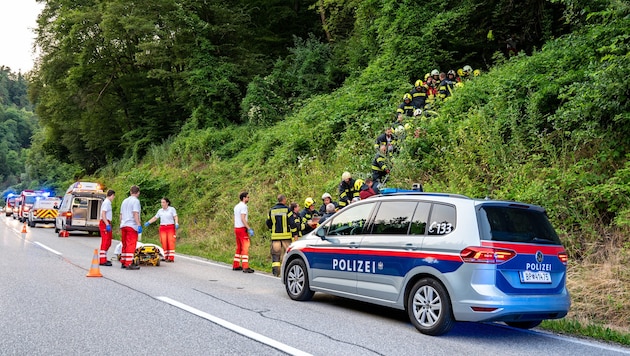 Polizei, Rettung und Feuerwehr waren im Einsatz.