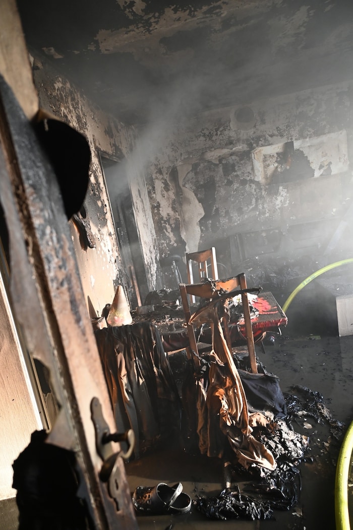 Der Wohnungsbrand wurde vermutlich durch eine Sauerstoffflasche ausgelöst.