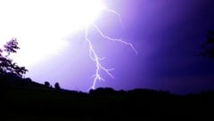 Ab dem Nachmittag sind am Sonntag in der gesamten Steiermark Unwetter zu erwarten.