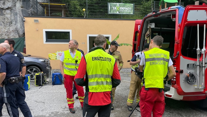 Insgesamt waren 180 Einsatzkräfte vor Ort im Einsatz.