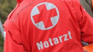Der 65-Jährige wurde noch am Unfallort versorgt und ins Klinikum Klagenfurt gebracht ...