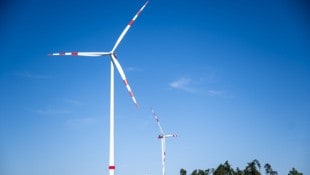 Zwischen Mai und August sowie im Oktober und November drehten sich im Vorjahr die Windräder ...
