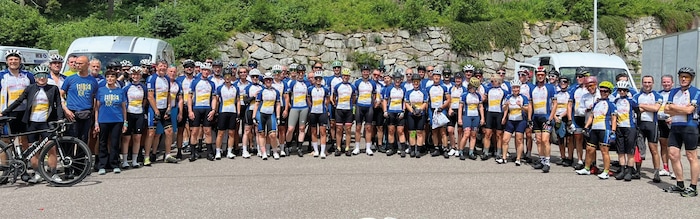 Die mehr als 80 Teilnehmer der Euregio-Transplant-Tour machten bei ihrer dreitägigen Fahrt auf ...