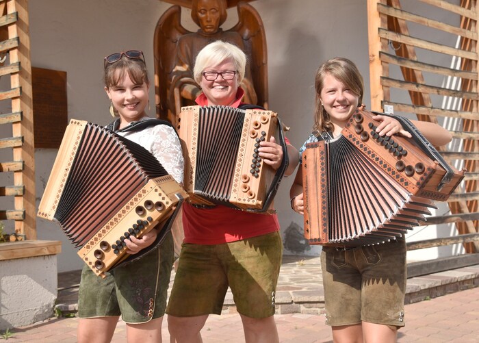 Musik ist Familiengen: Lisa-Marie (re), Mama und Schwester