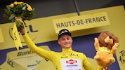 Mathieu van der Poel ist der neue Führende der Tour de France.