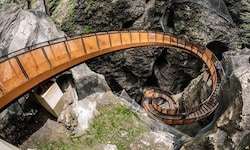 Die Helix-Treppe: Die Besucherin konnte hier verletzt nicht mehr weiter.