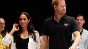 Herzogin Meghan und Prinz Harry sollen jetzt mehrere Mitarbeiter entlassen haben. Der Grund ...