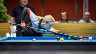 Jasmin Ouschan holte ihr 3. WM-Gold.