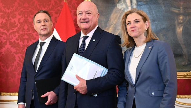 Weniger als 30 Prozent trauen der Bundesregierung zu, die wichtigsten Probleme des Landes ...