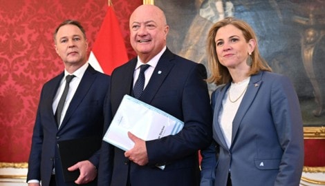 Die Parteiobleute der Regierungsparteien freuen sich über eine „herzeigbare“ Zwischenbilanz.