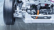 Im Automotive-Sektor (ohne Zulieferbetriebe) in OÖ ging die Zahl der Beschäftigten um knapp 13 ...