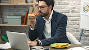 Stress und schlechte Ernährung schaden Männern auf Dauer.