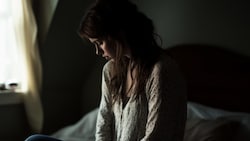 Menschen mit ME/CFS reagieren oft extrem sensibel auf Reize – auch auf Licht -, da ihr ...