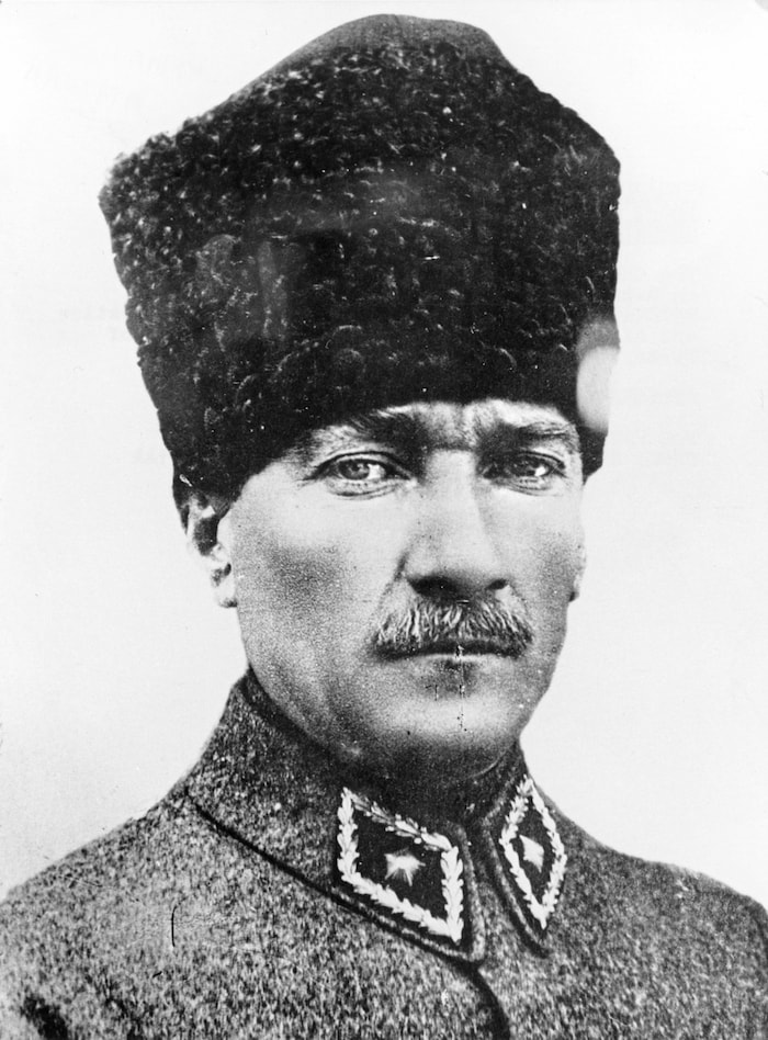 Wird in Wien bald eine Straße nach dem Gründer der Türkei, Mustafa Kemal Atatürk, benannt ...