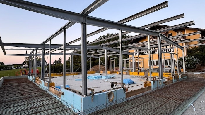 Hier entsteht gerade das neue Katzenparadies, mit großer Terrasse und Freigehege.