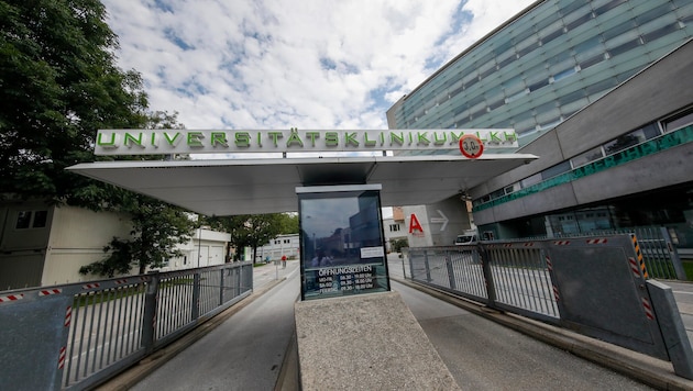 Die Verletzten wurden ins Uniklinikum Salzburg gebracht.