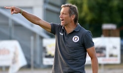 Austria Klagenfurt-Trainer Rolf Landerl hat noch viel Arbeit vor sich. 
