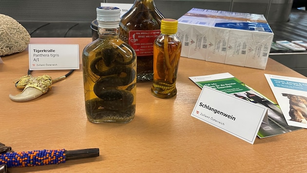 Tigerkrallen und Schlangenwein gehörten zu den kuriosesten Funden.