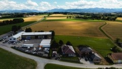 Nachdem der Plan für ein Logistikzentrum in Neukirchen bei Lambach scheiterte, ist Ried im ...
