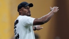 Bekommt Vincent Kompany einen neuen Verteidiger?